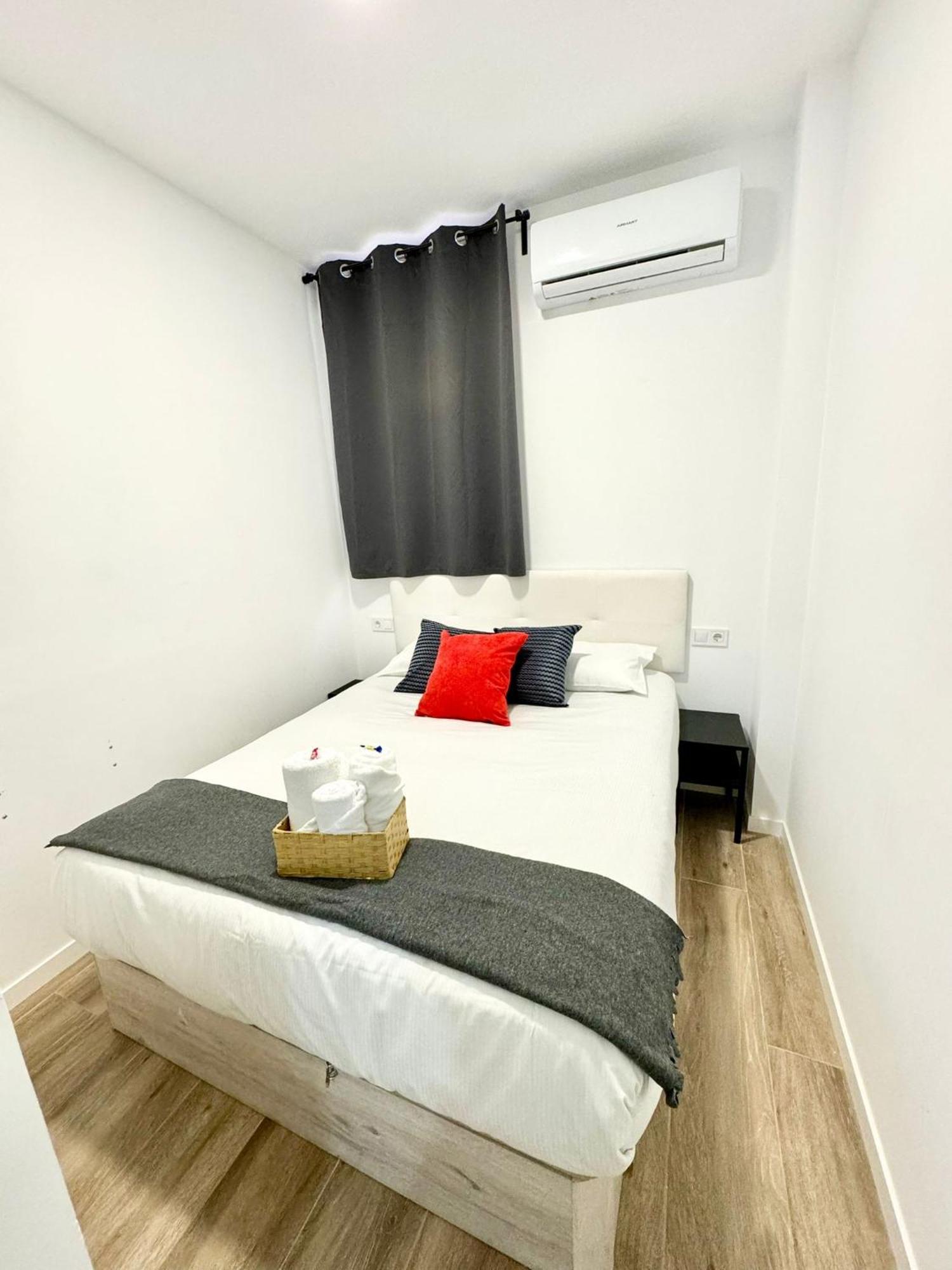 Apartamentos Madrid Connection - Universidad By Oshun Apartments Exterior foto