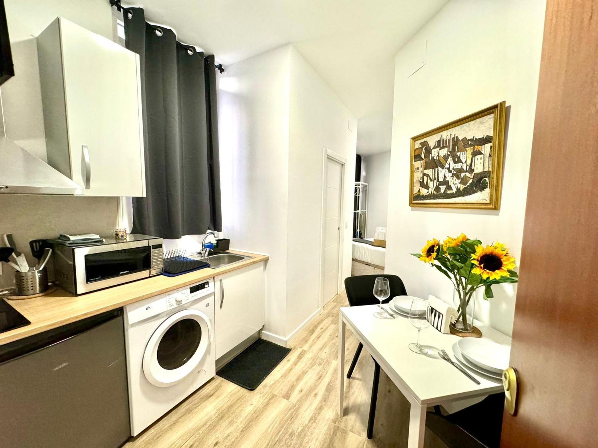 Apartamentos Madrid Connection - Universidad By Oshun Apartments Exterior foto