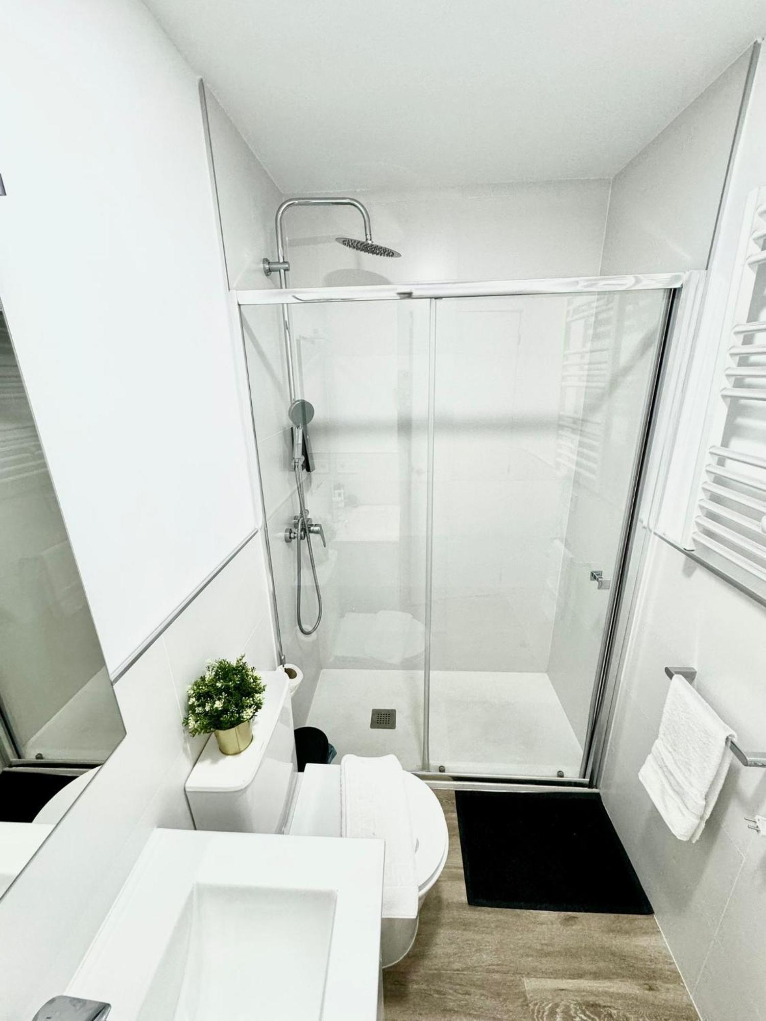 Apartamentos Madrid Connection - Universidad By Oshun Apartments Exterior foto