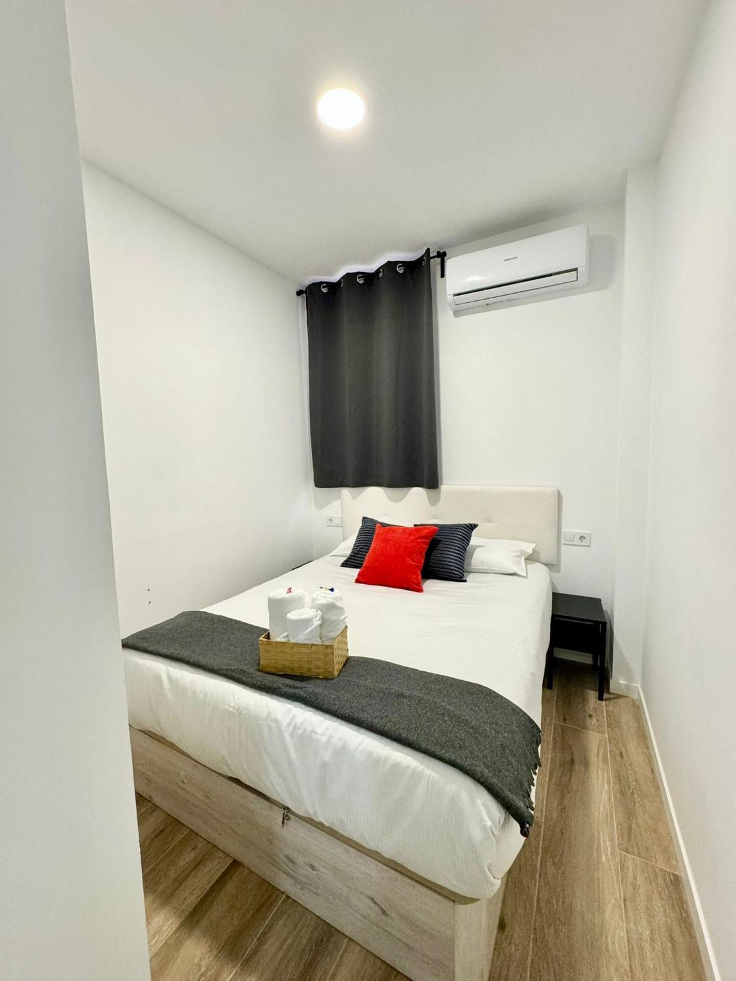 Apartamentos Madrid Connection - Universidad By Oshun Apartments Exterior foto